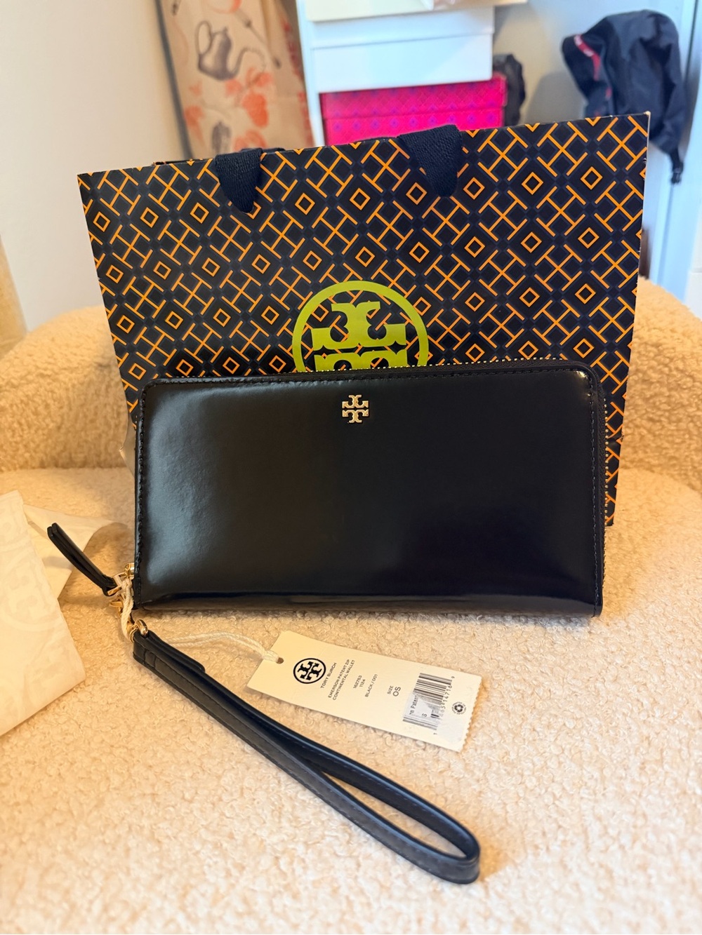 NWT Tory Burch Emerson Wristlet Zip Continental Wallet